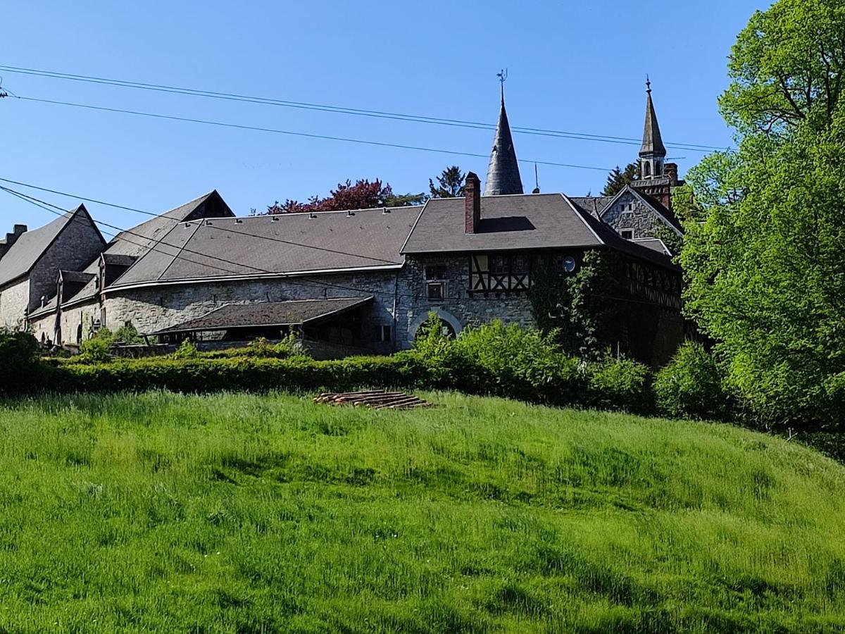 Your Stay In Kelmis - La Calamine- Cosy Apartment In The Ardennes -Three-Country Point - Neu-Moresnet Екстериор снимка